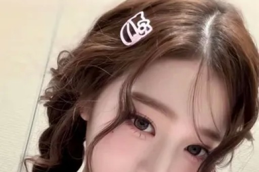 “假洋牌”优思益翻车事件：网红集体致歉背后的品牌包装术与流量陷阱